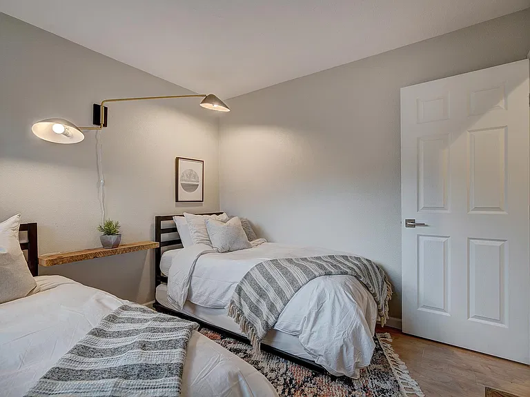 418 Bayview Dr #E — Photo 14