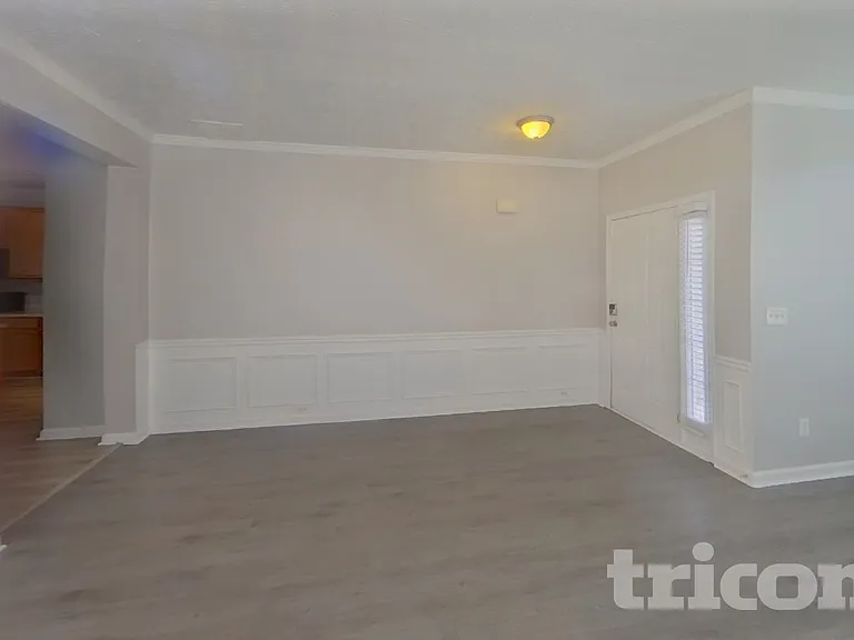 3329 Coach House Ct — Photo 7