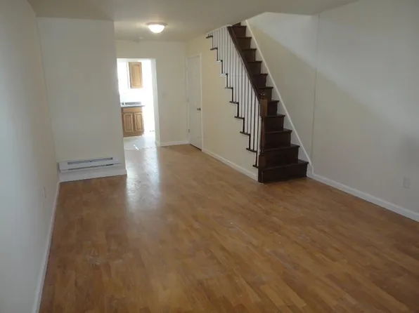 728 Watkins St, Philadelphia, PA 19148