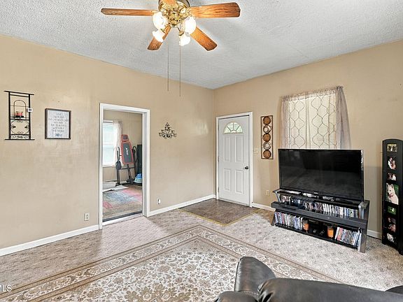 5th image of 807 Coeburn Rd