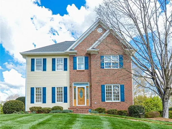 225 Fox Ridge Cir, Lewisville, NC 27023