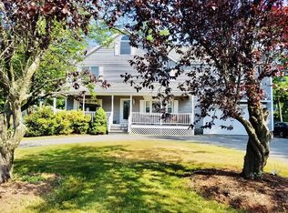 125 Varnum Rd, Dracut, MA 01826