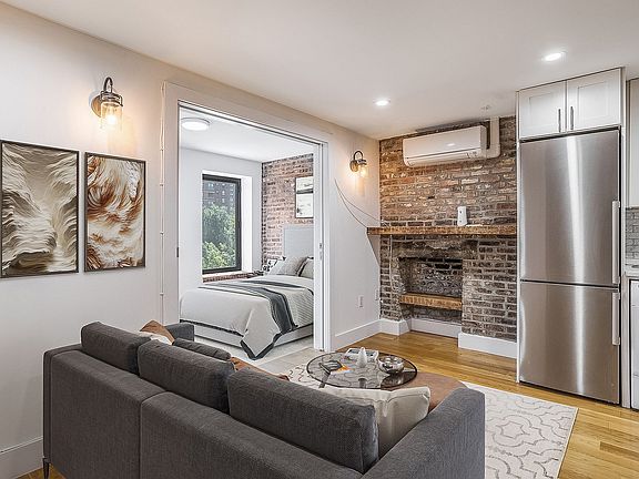 4th image of 43 Essex St APT 10