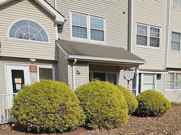 2nd image of 414 Edpas Rd