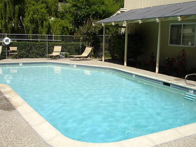 2nd image of 144 Jack London Dr #144
