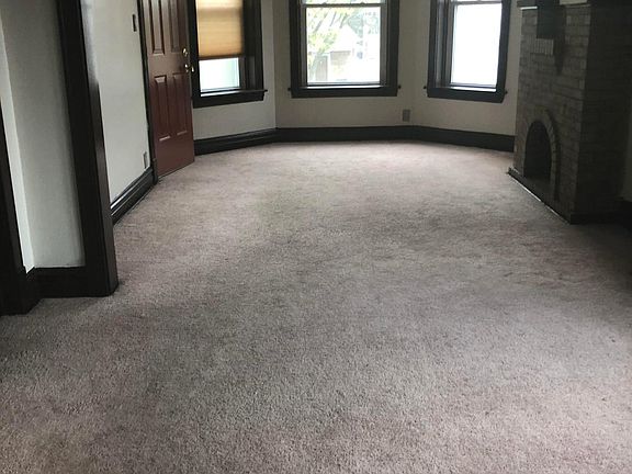 2nd image of 4345 N Whipple St #2