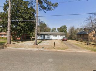 222 Lawn St, Fort Valley, GA 31030