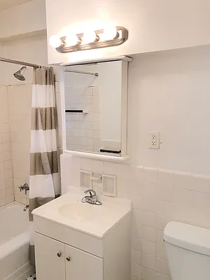 Rented by Compass | media 11