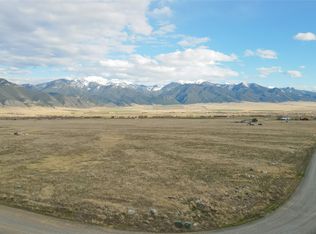 24 Jack Rabbit Ln, Whitehall, MT 59759