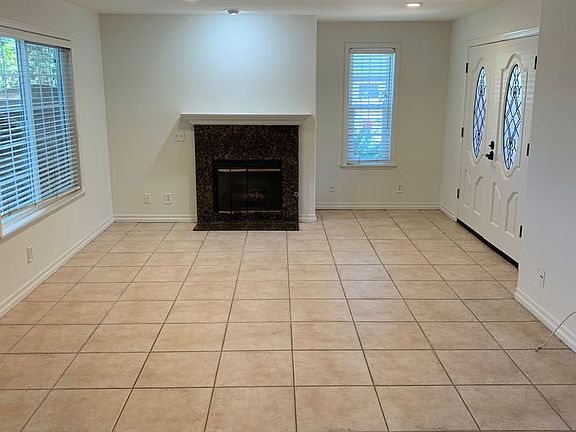 3rd image of 2682 Mission Blvd APT A