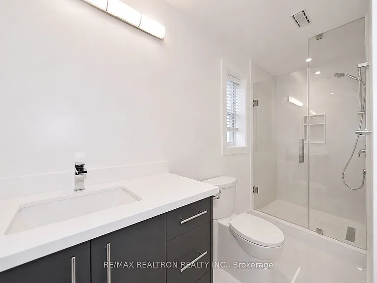 230 Boon Ave #5 — Photo 22