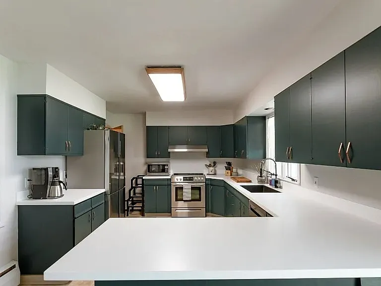 303 N 10th Ave — Photo 21