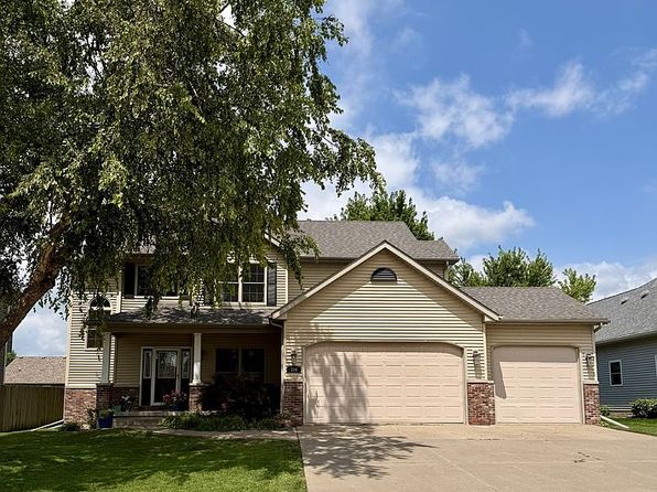 386 W Broadmoor Dr