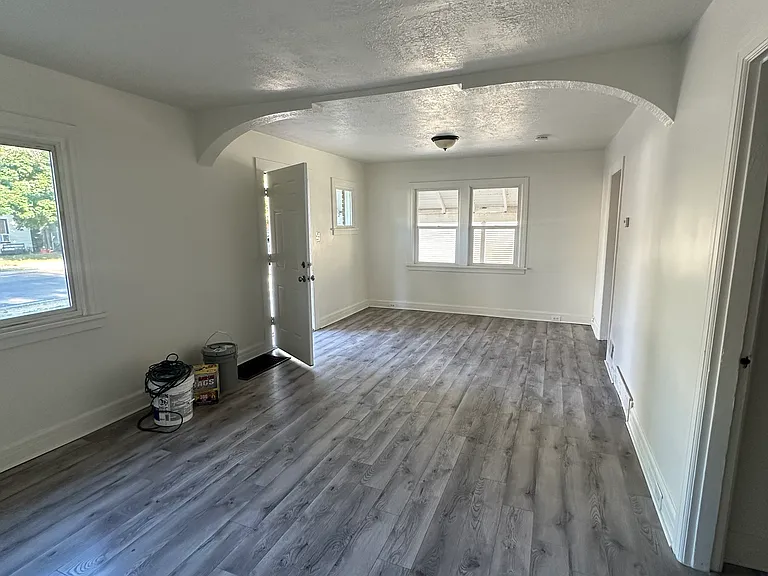 2047 S Orchard Ave E #1 — Photo 3