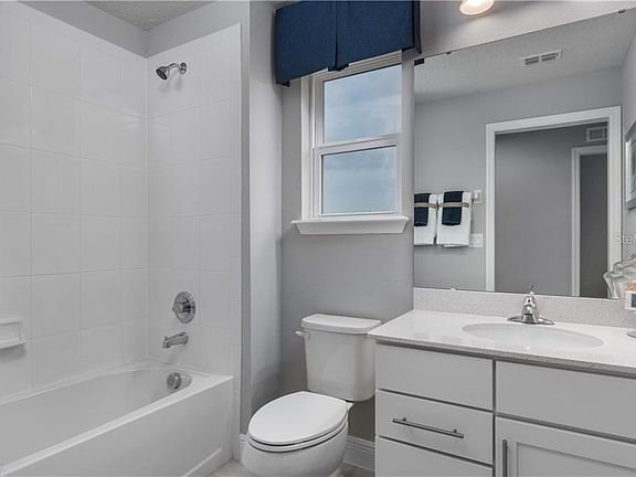 3rd image of 6152 Juneberry Way