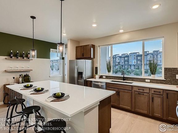 2nd image of 16639 Promenade Ln