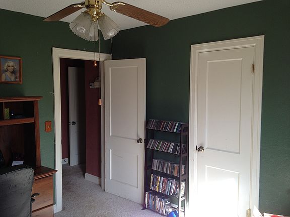 4th image of 3509 N Rockwell Ave