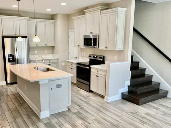 2nd image of 30255 Southwell Ln