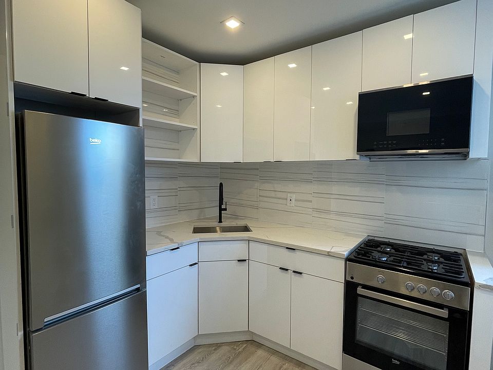 1st image of 88 Wallis Ave #2F