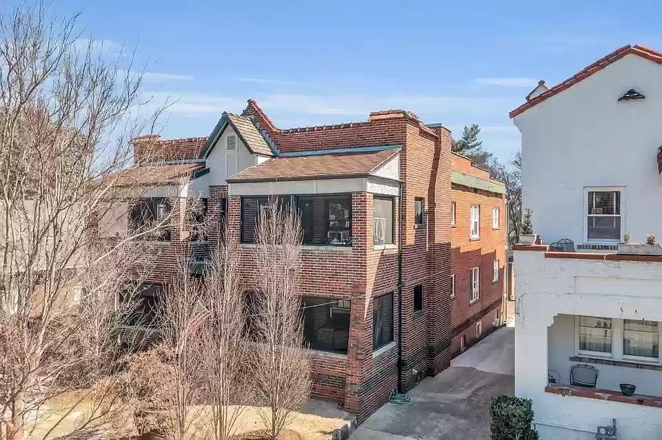 1st image of 712 Forest Ave APT 1