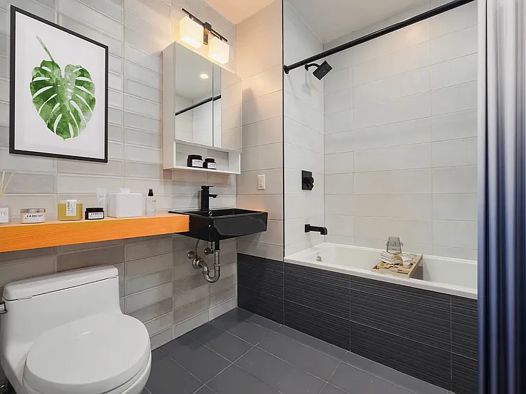 987 Willoughby Ave #3H — Photo 5