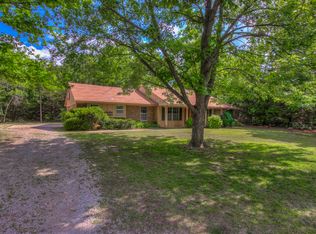 20680 Siegfried Rd, Harrah, OK 73045