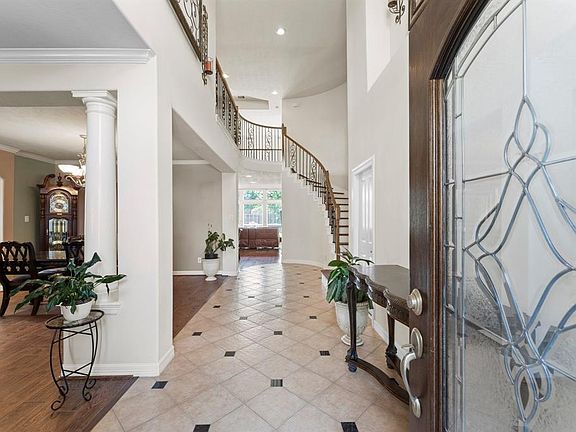 4th image of this home