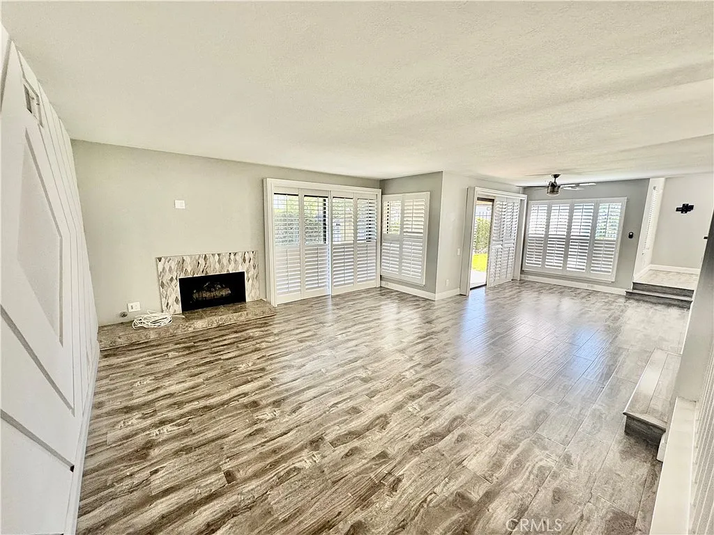 2 bed, 1477 sqft, $3,900 — Photo 1