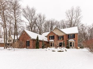 2040 Bay Hill Ct, Ann Arbor, MI 48108