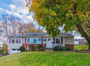 160 Bunce Rd, Wethersfield, CT 06109