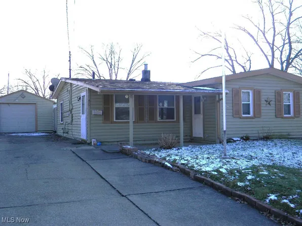 425 Indiana Ave, Girard, OH 44420