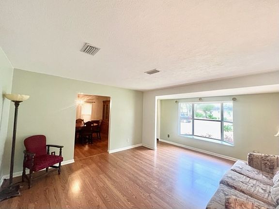 5th image of 259 Georgia Ave
