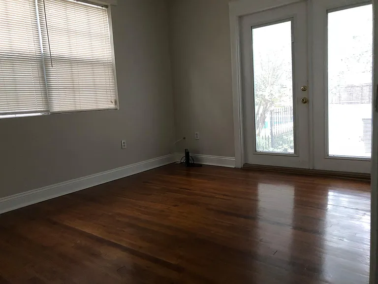42 Shalimar Dr — Photo 11