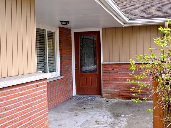 2nd image of 6004 119th St SW