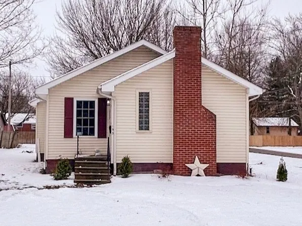 195 W Vermont Ave, Sebring, OH 44672
