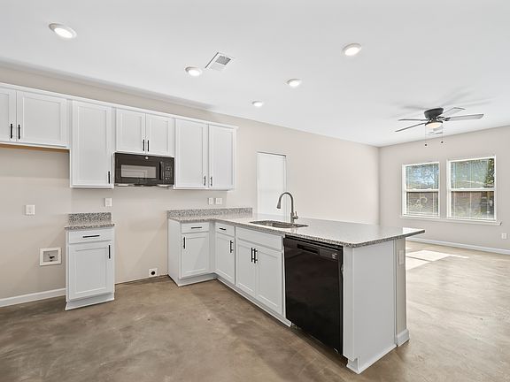 3rd image of 3312 Tutwiler Ave