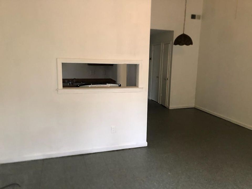 1st image of 647 McWhirter Ave