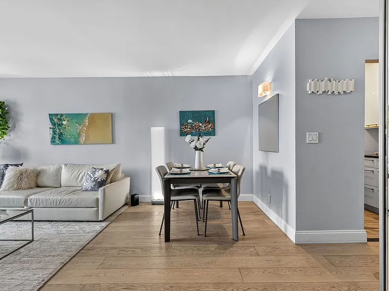 400 E 54th St #30D — Photo 5