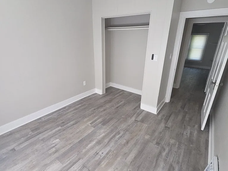 201 N Chestnut St #203 — Photo 13