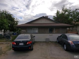 10905 San Diego St, Lamont, CA 93241