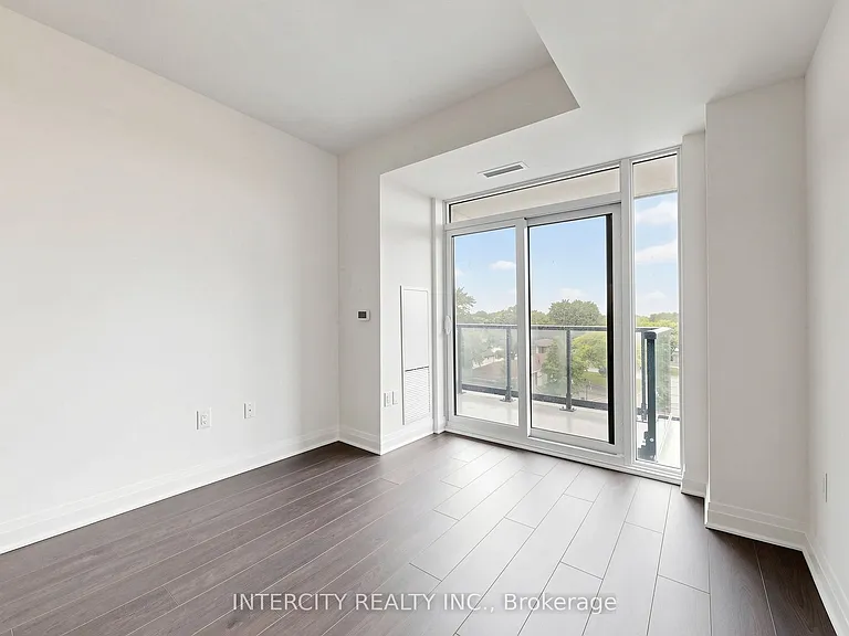 700 Sheppard Ave W #616 — Photo 5