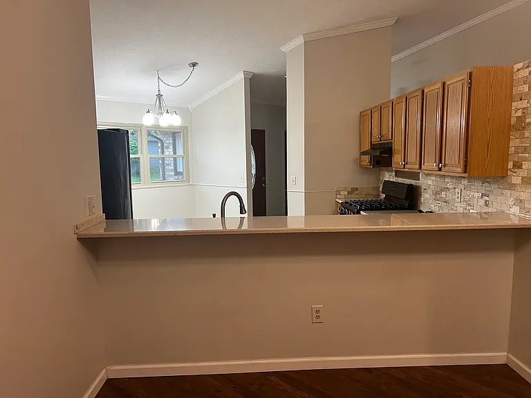 2401 Bentree Ct — Photo 8