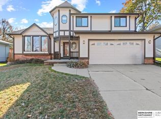 15247 Garfield St, Omaha, NE 68144