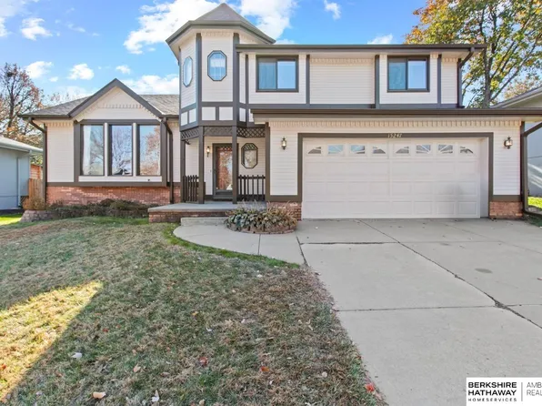 15247 Garfield St, Omaha, NE 68144