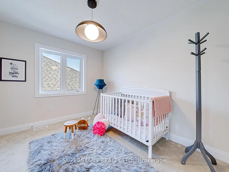 33 John Dallimore Dr — Photo 27