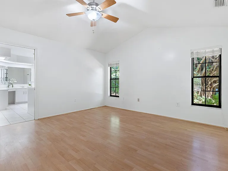 1756 Cottonwood Trl — Photo 16