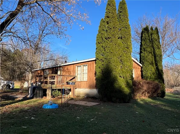 1218 Hard Point Rd, Port Byron, NY 13140