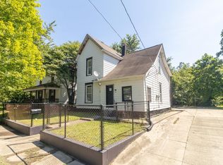1208 N Elm St, Muncie, IN 47303