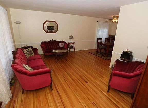 5th image of 2320 Grassland Dr