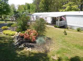 415 NW Lake Forest Dr, Birchwood, TN 37308